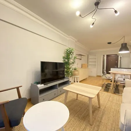 Apartment Charming And Central Flat With Balcony In Beyoglu *